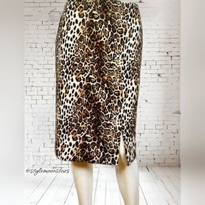 White House Black Market Leopard Print Pencil Skirt With Front Slit Size 12